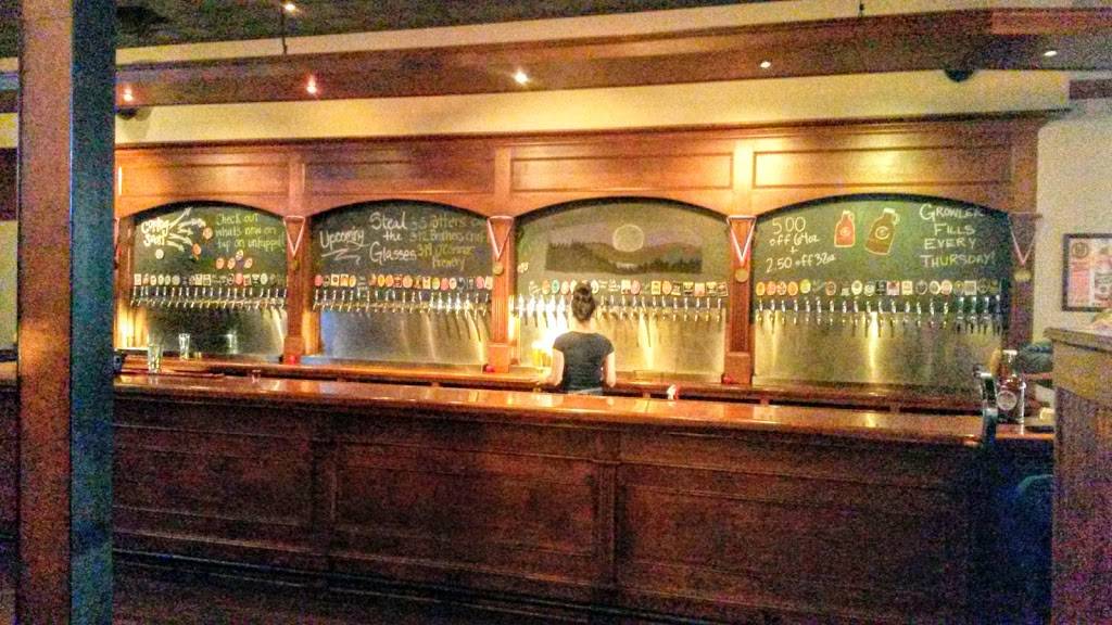 Capital Ale House | restaurant | 41-A Court Square, Harrisonburg, VA 22801, USA | 5405642537 OR +1 540-564-2537