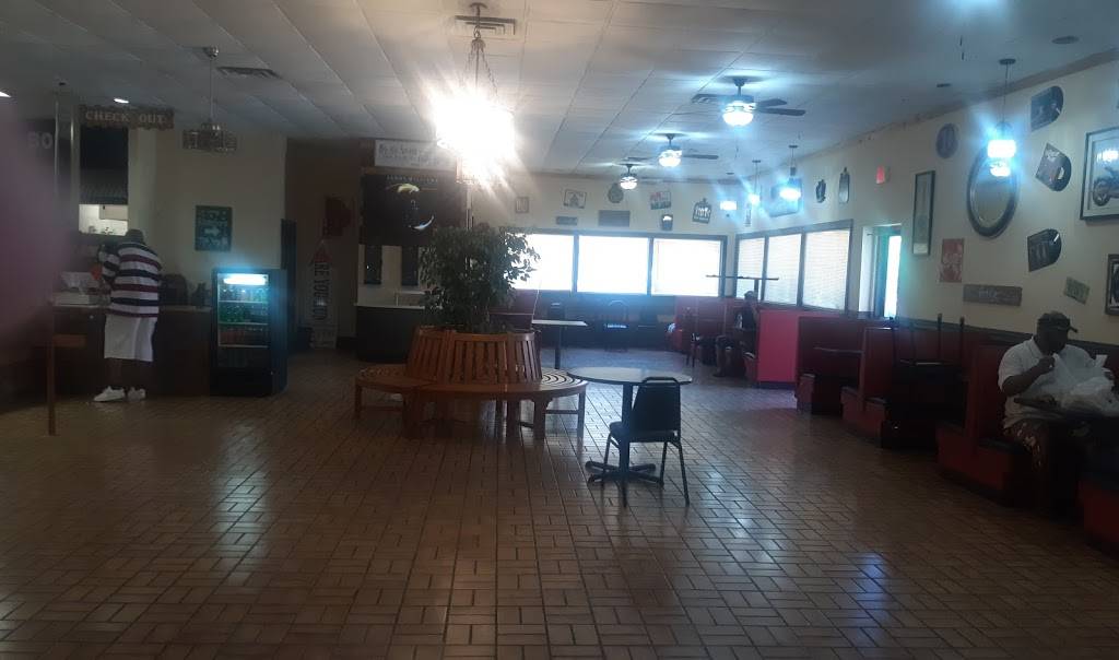 Soul 2 Soul Southern Kitchen | restaurant | 4001 W Wheatland Rd, Dallas, TX 75237, USA | 2148141314 OR +1 214-814-1314