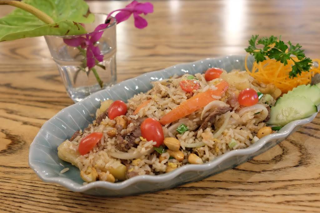 Soi 55 Thai Eatery | restaurant | 6550 N MacArthur Blvd Suit#150, Irving, TX 75039, USA | 9723739799 OR +1 972-373-9799