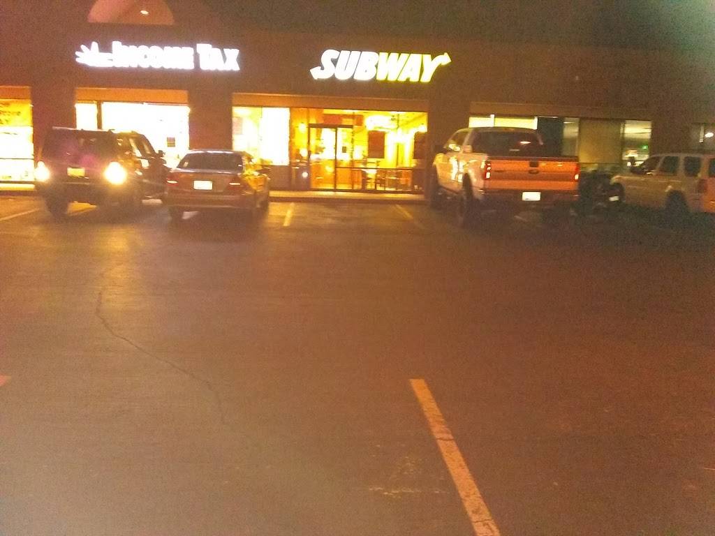 Subway | restaurant | 1221 S Gilbert Rd Ste 25, Mesa, AZ 85204, USA | 4804979440 OR +1 480-497-9440