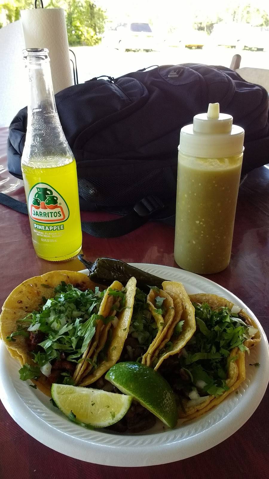 Taco Truck | restaurant | 2313 Spartanburg Hwy, East Flat Rock, NC 28726, USA | 8285519748 OR +1 828-551-9748