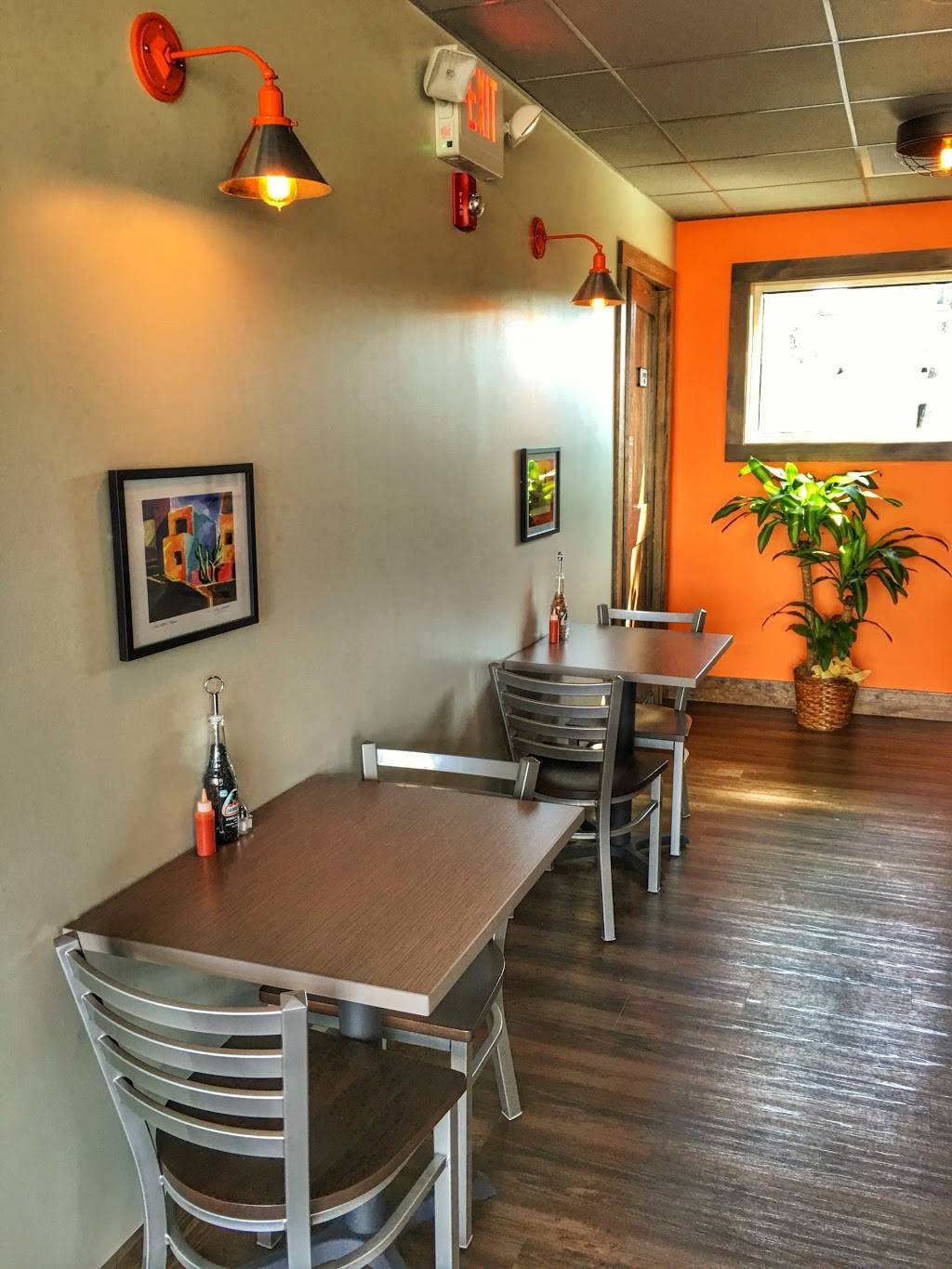 Tio Mateos Mexican Grille & Greenwich Bay Gourmet | restaurant | 70 Cliff St, East Greenwich, RI 02818, USA | 4018861973 OR +1 401-886-1973