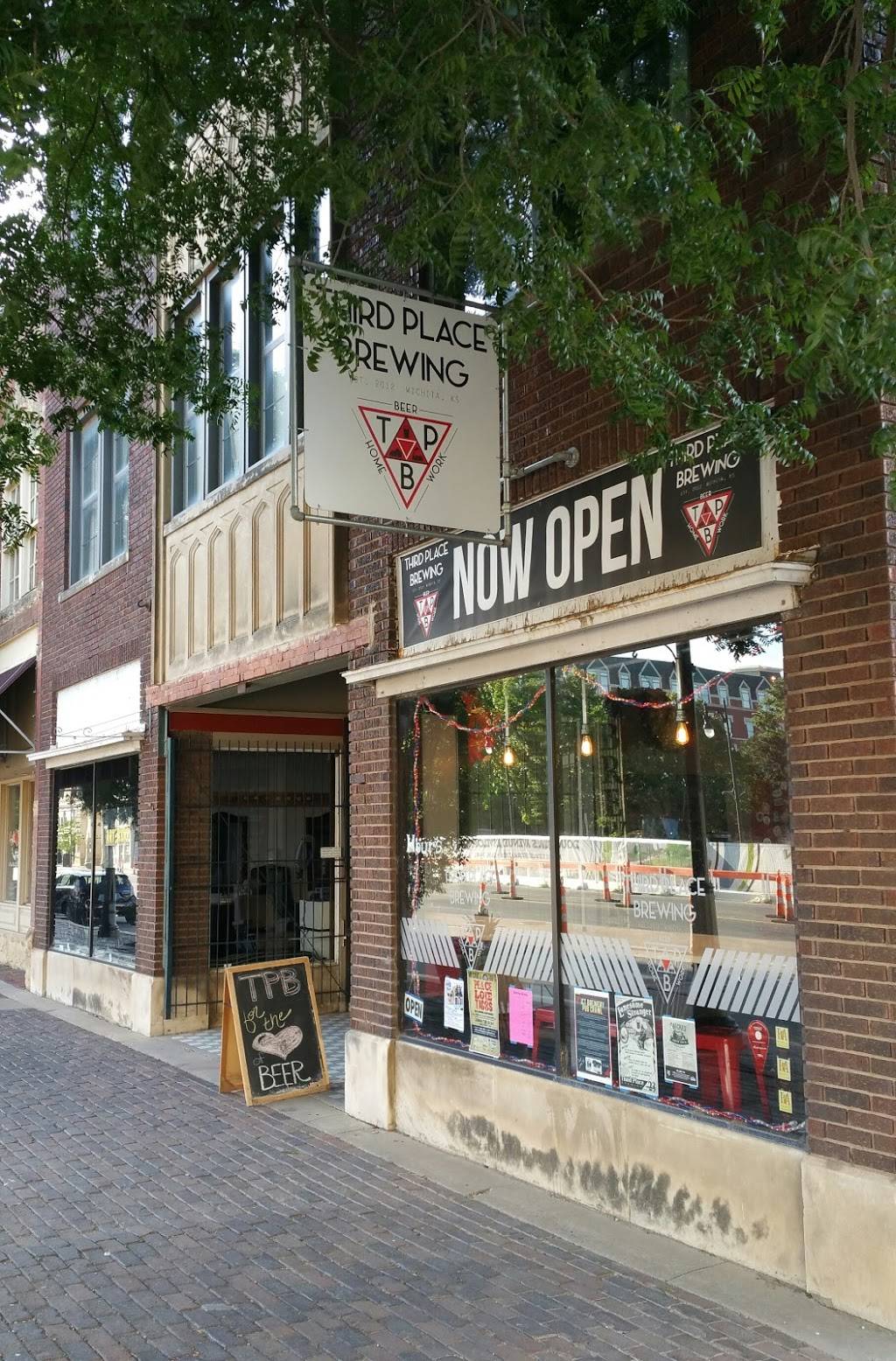 Third Place Brewing | restaurant | 630 E Douglas Ave #150, Wichita, KS 67202, USA | 3168332873 OR +1 316-833-2873