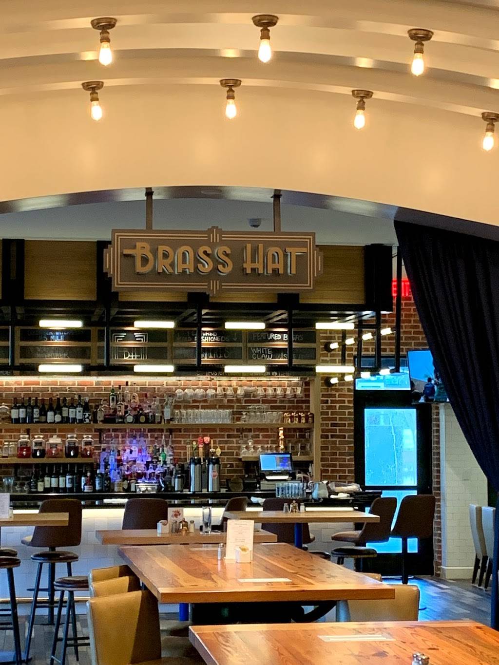 Brass Hat | restaurant | 103 S 30th Ave, Hattiesburg, MS 39401, USA | 6012556933 OR +1 601-255-6933