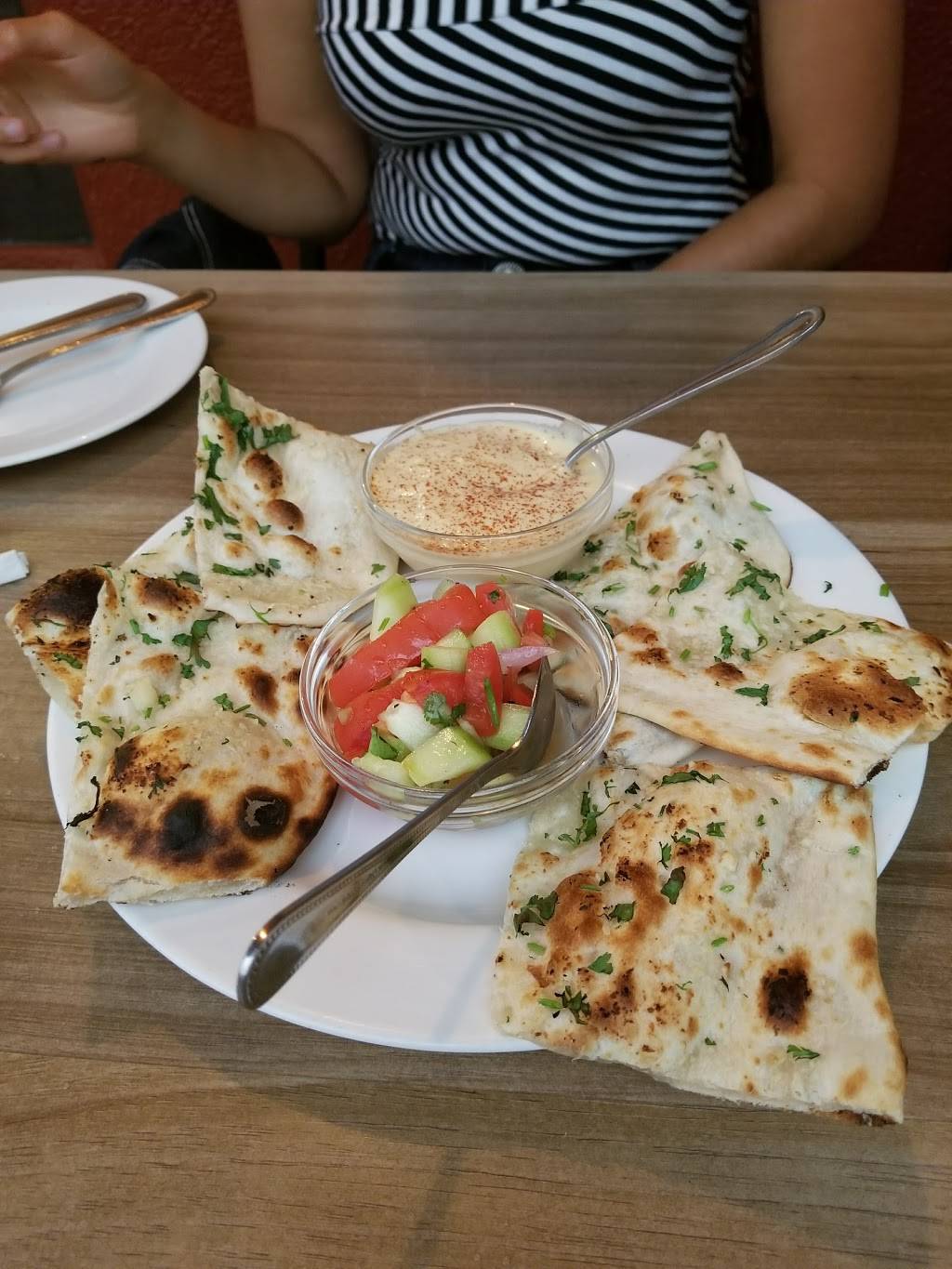 Dhaba Cuisine of India | restaurant | 2104 Main St, Santa Monica, CA 90405, USA | 3103999452 OR +1 310-399-9452