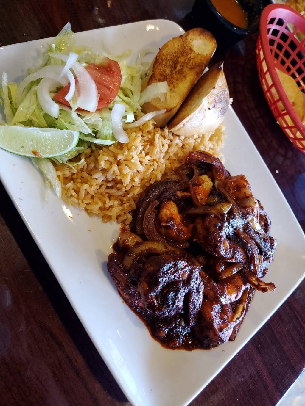 Tacon Madre | restaurant | 2780 Royal Ln, Dallas, TX 75229, USA | 9722474770 OR +1 972-247-4770