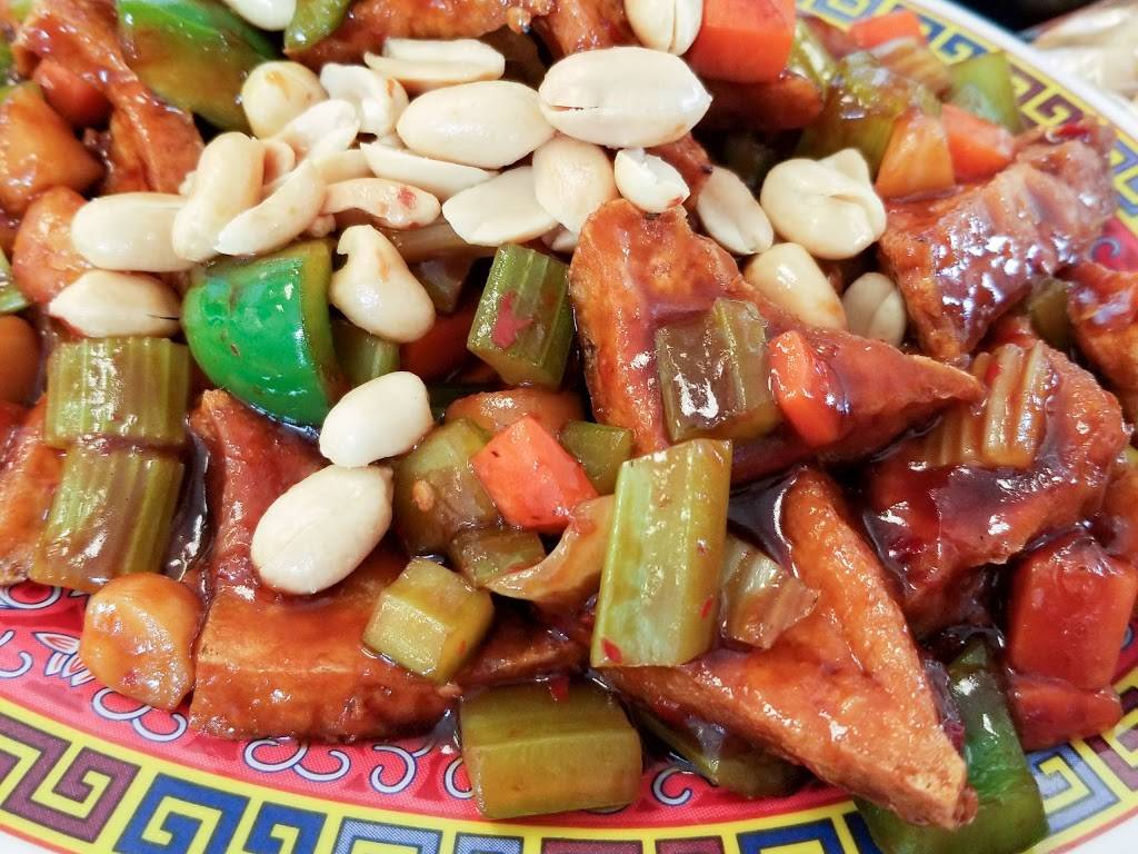 Taste of China | restaurant | 2012 8th St, Coralville, IA 52241, USA | 3193372088 OR +1 319-337-2088