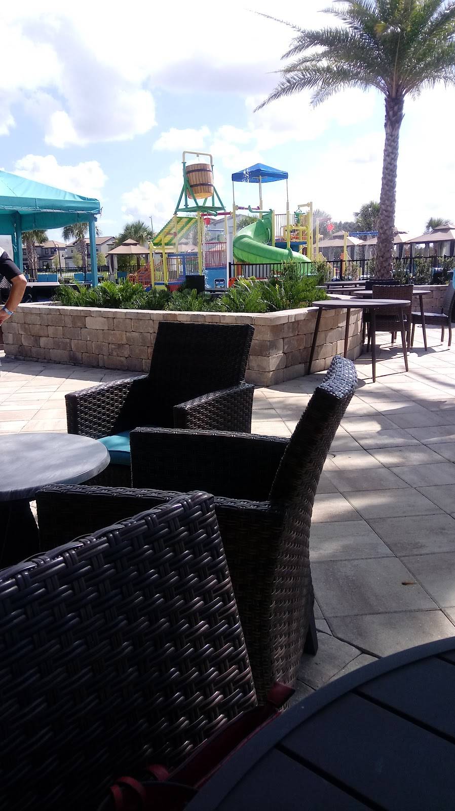 Balmoral Bar & Grill | restaurant | 124 Kenny Blvd, Haines City, FL 33844, USA | 8635883097 OR +1 863-588-3097