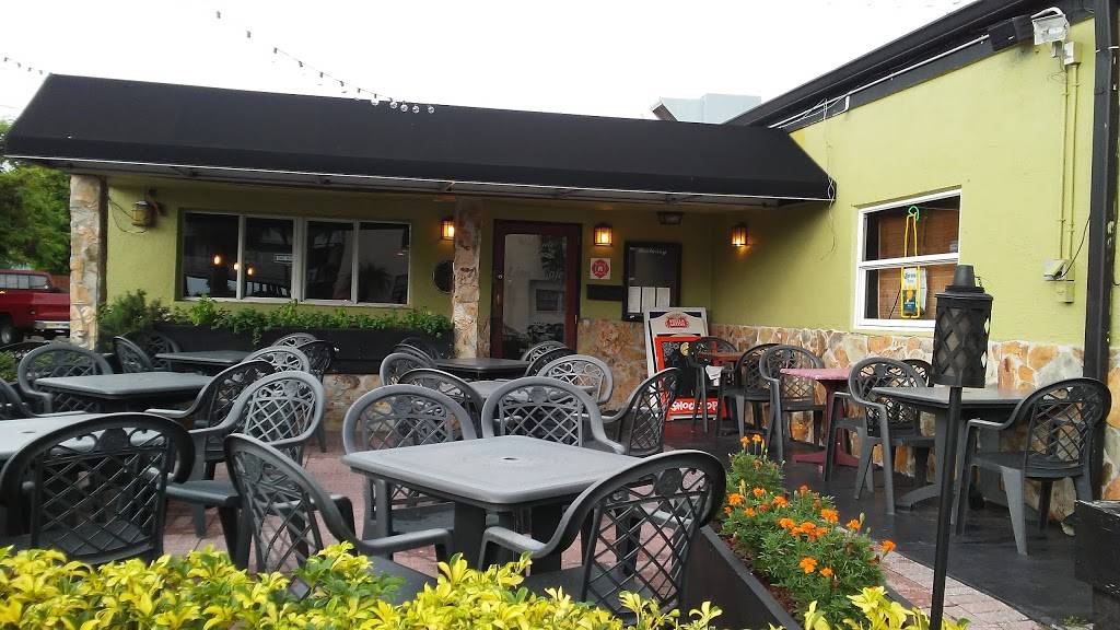 Lisas Cafe | restaurant | 13331 Gulf Blvd, Madeira Beach, FL 33708, USA | 7273942833 OR +1 727-394-2833