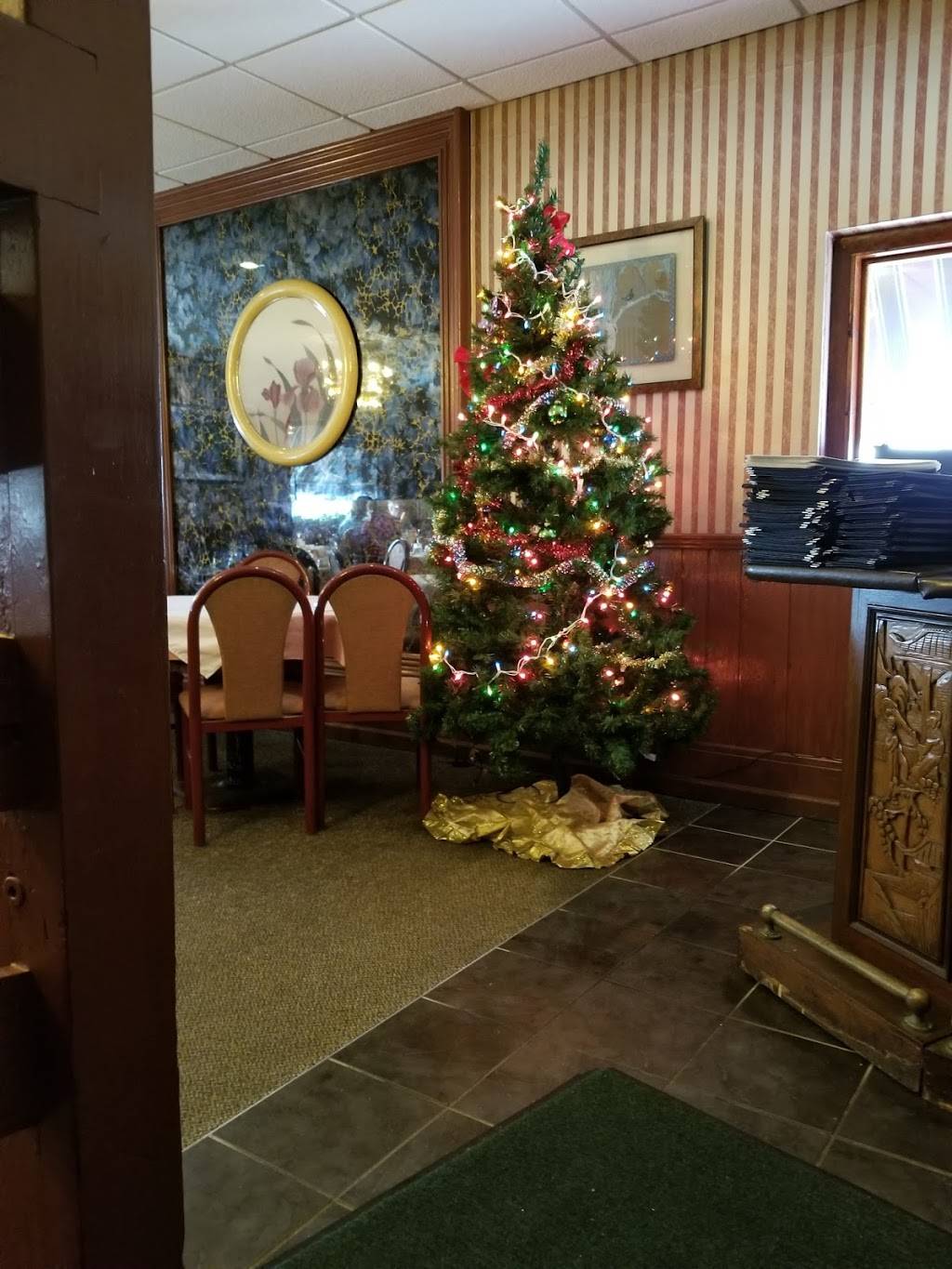 Great Wall Restaurant | restaurant | 610 N Nappanee St, Elkhart, IN 46514, USA | 5742933499 OR +1 574-293-3499