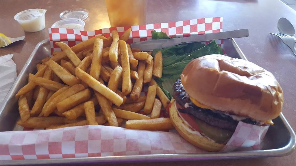 Elys Breakfast Restaurant & Burgers | restaurant | 2855 N Green Valley Pkwy, Henderson, NV 89014, USA | 7252059794 OR +1 725-205-9794