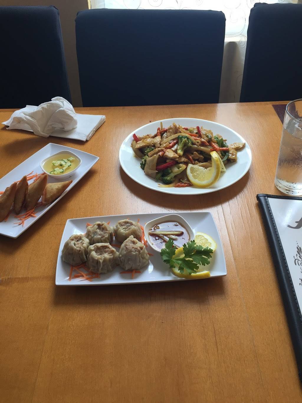 Bann Thai Restaurant | restaurant | 1830 Oakland Ave, Indiana, PA 15701, USA | 7248018544 OR +1 724-801-8544