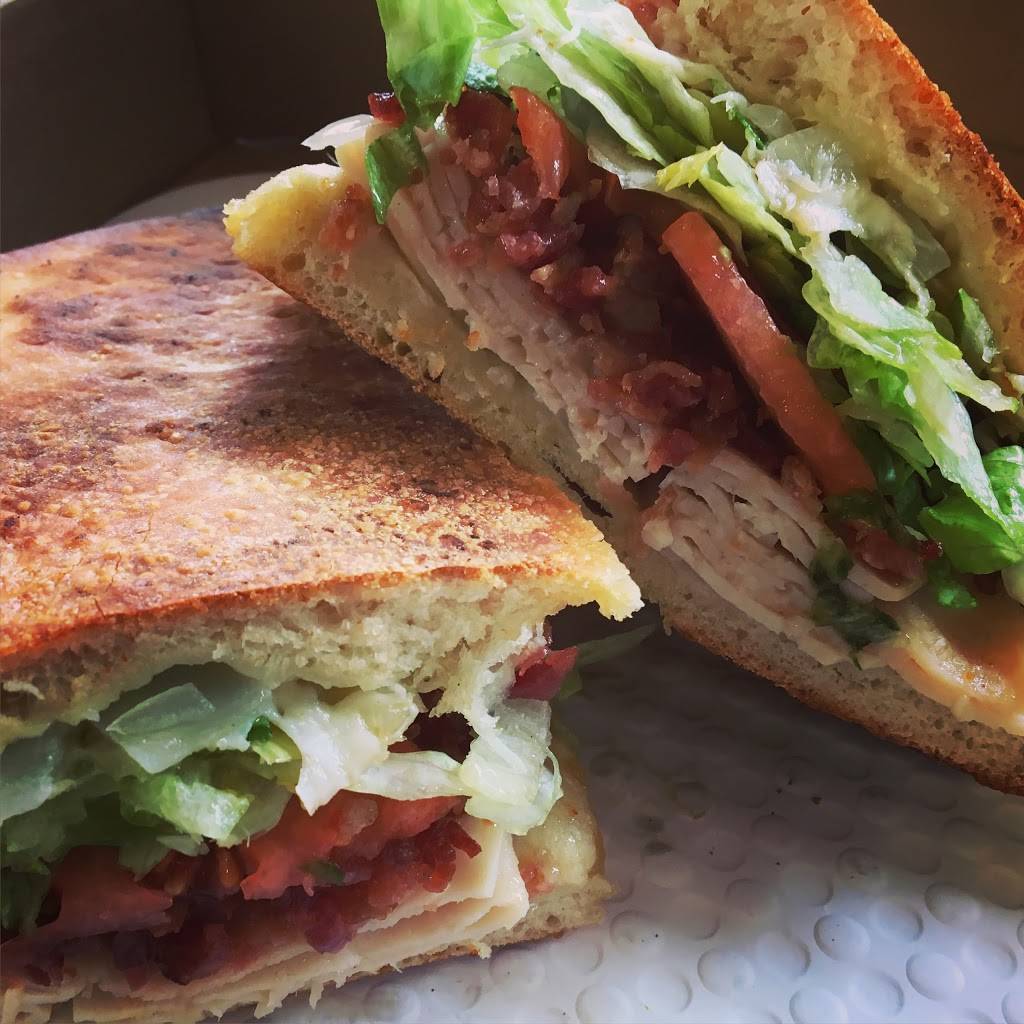 Novotny Pizza | restaurant | 105 State St, Saxonburg, PA 16056, USA | 7243527600 OR +1 724-352-7600