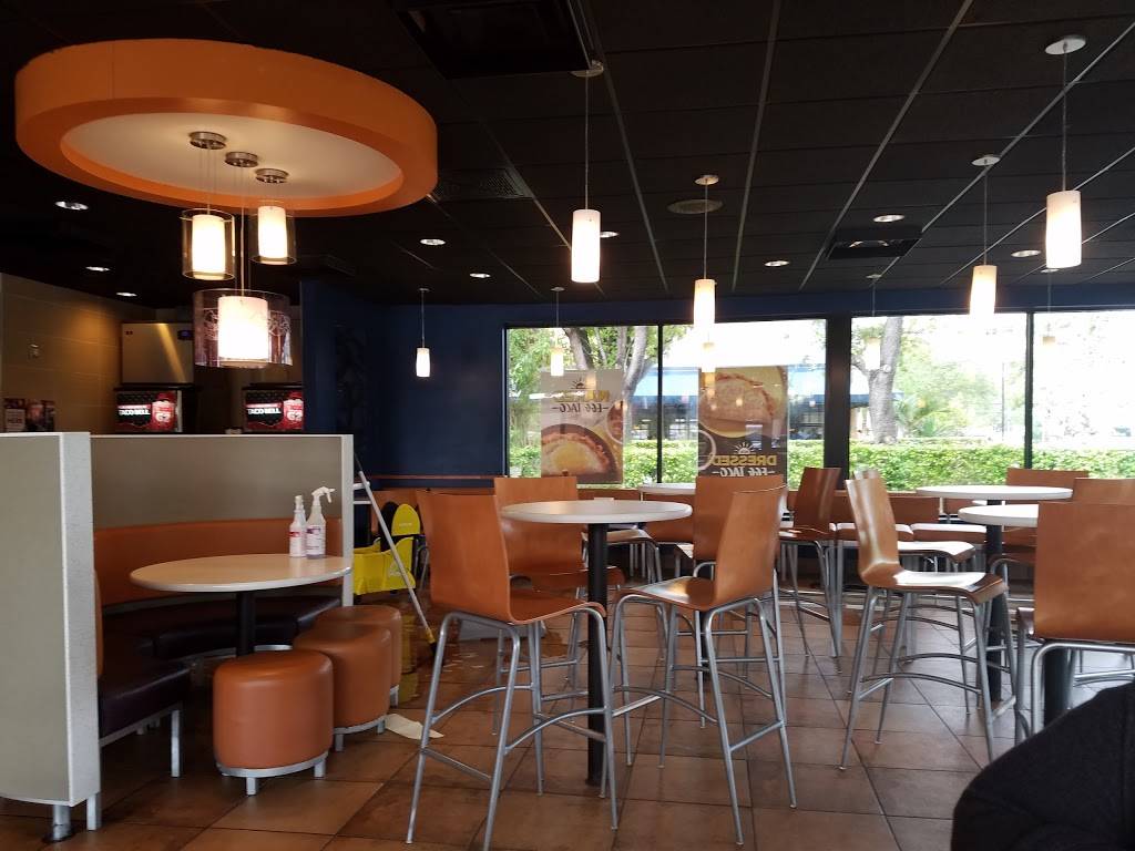 Taco Bell | meal takeaway | 13550 SW 152nd St, Miami, FL 33177, USA | 3052546141 OR +1 305-254-6141