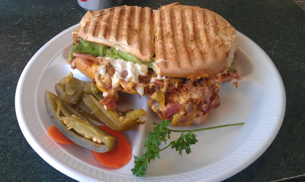 Tortas Las Glorias | restaurant | 1197 N Mt Vernon Ave, Colton, CA 92324, USA | 9093701320 OR +1 909-370-1320