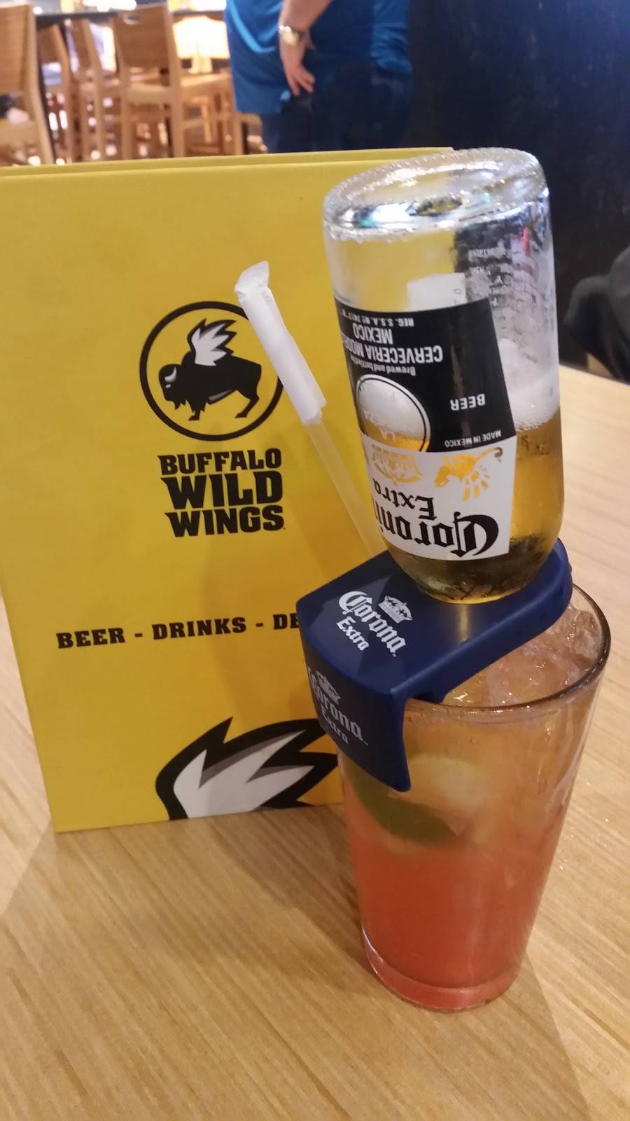 Buffalo Wild Wings | meal takeaway | 859 N Promenade Pkwy, Casa Grande, AZ 85194, USA | 5208369464 OR +1 520-836-9464