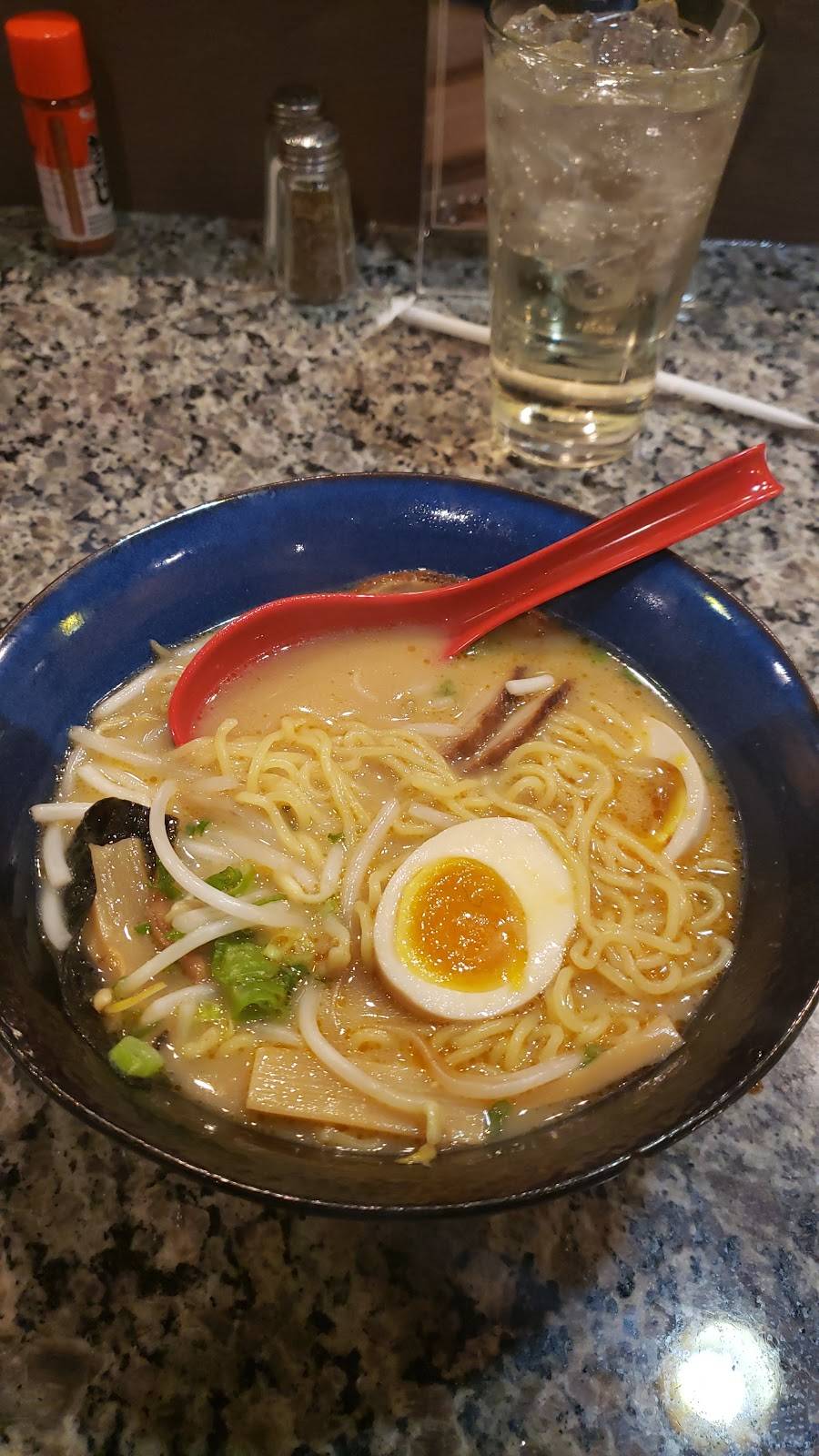 Somi Sushi | restaurant | 3104 Weddington Rd #100, Matthews, NC 28105, USA | 9802457024 OR +1 980-245-7024