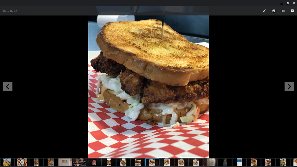 nashville crispy chicken | restaurant | 8326 Winnetka Ave, Winnetka, CA 91306, USA | 8187178722 OR +1 818-717-8722