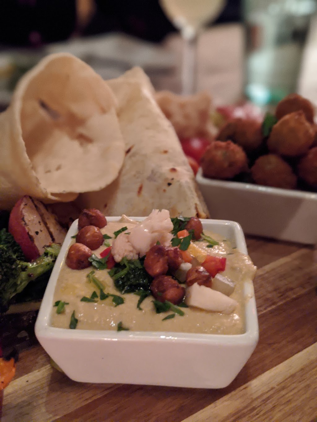 Irwins | restaurant | 800 Mifflin St, Philadelphia, PA 19148, USA | 2156936206 OR +1 215-693-6206