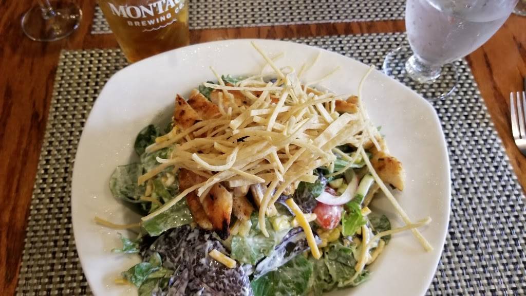 Connollys Corner | restaurant | 71-15 Grand Ave, Maspeth, NY 11378, USA | 7185657383 OR +1 718-565-7383