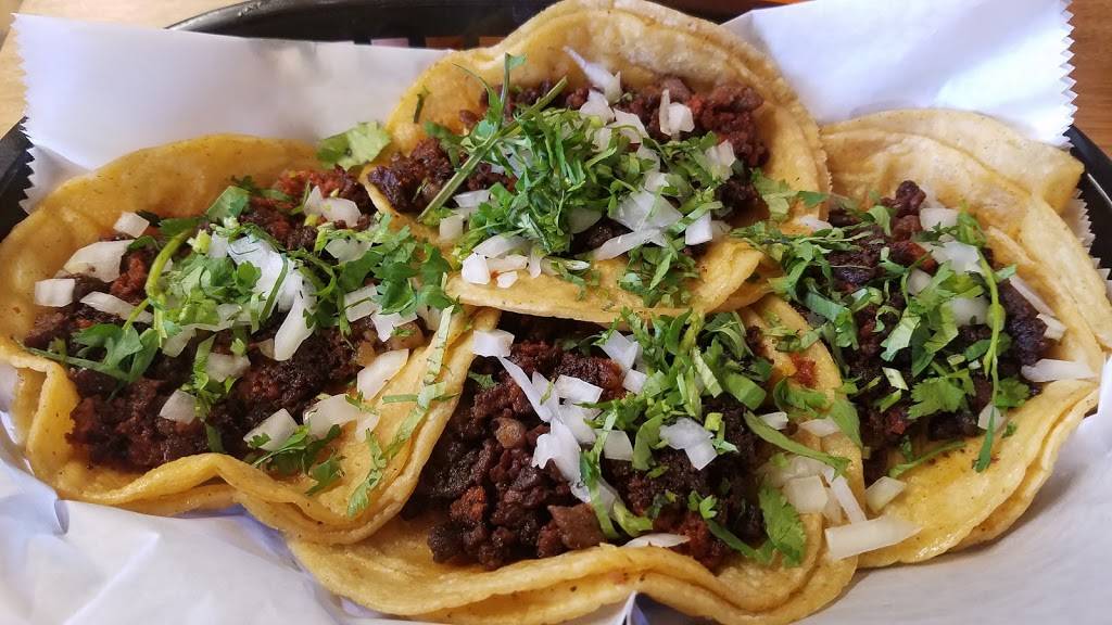 The Family Taco Buffet & Taquizas Maros | restaurant | 2776E E 2625th Rd, Marseilles, IL 61341, USA | 8157956700 OR +1 815-795-6700