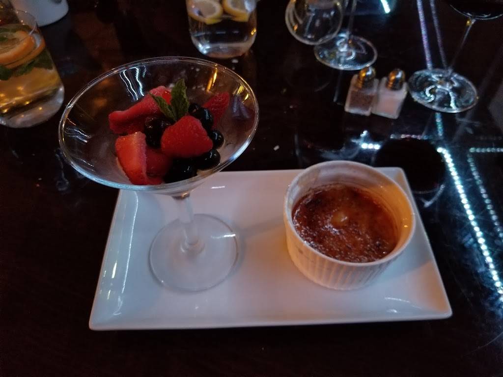 Crow Island Farms | restaurant | 27008 102nd Ave NW, Stanwood, WA 98292, USA | 3605723249 OR +1 360-572-3249