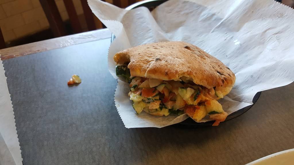 Laylas Falafel | restaurant | 926 High Ridge Rd, Stamford, CT 06905, USA | 2034618004 OR +1 203-461-8004