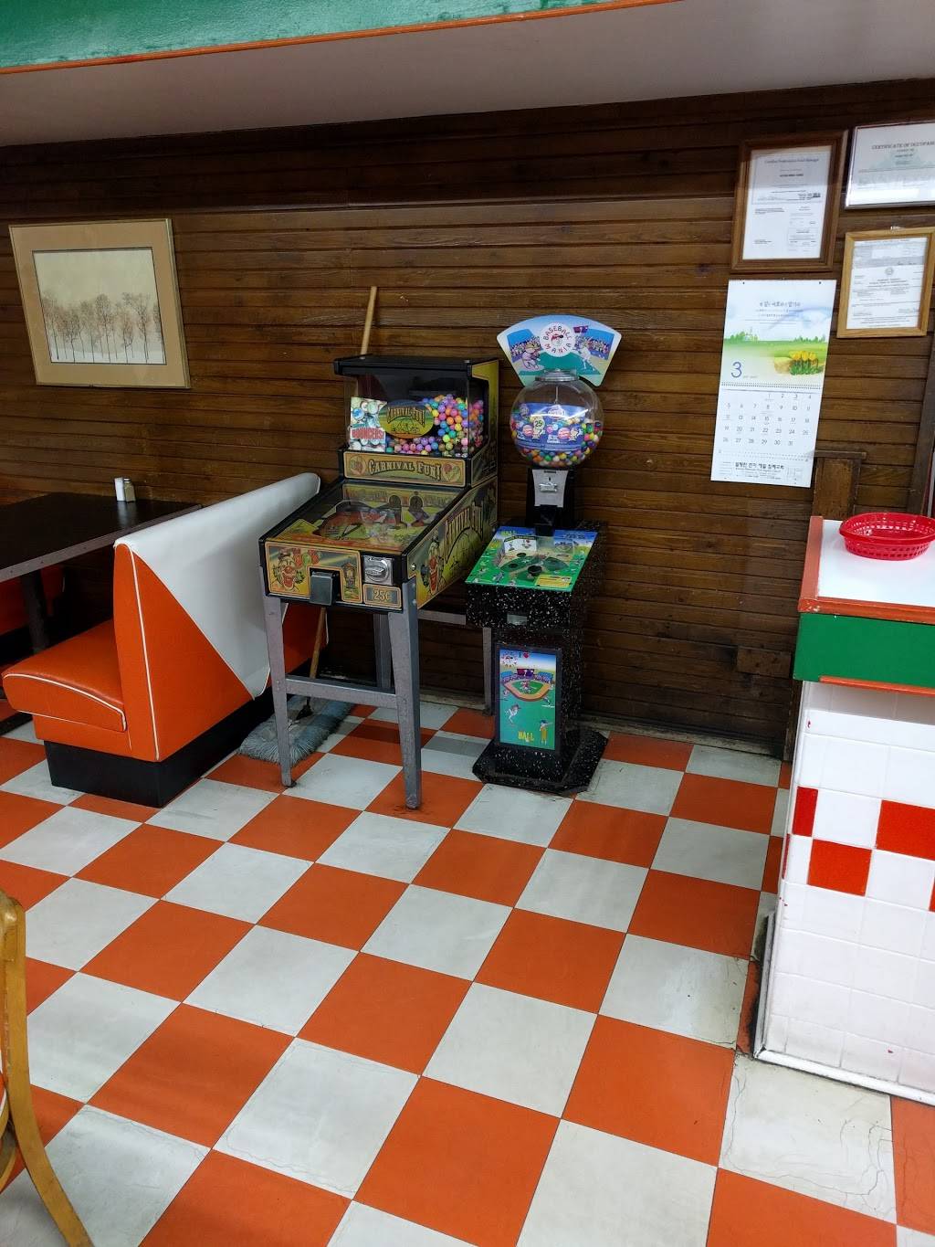 Burger Box | restaurant | 2520 W Park Row Dr, Pantego, TX 76013, USA | 8172771201 OR +1 817-277-1201