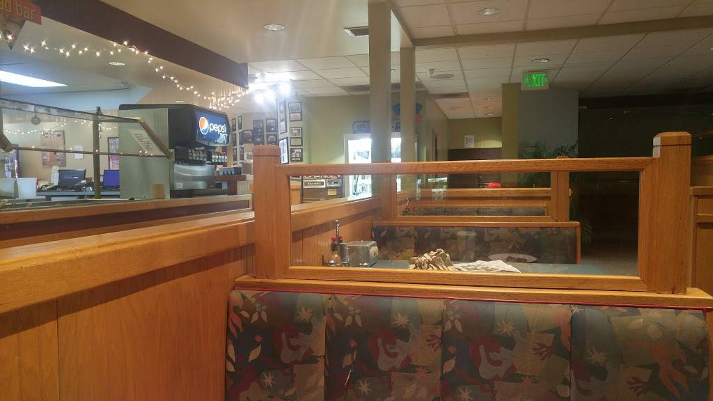 Round Table Pizza | meal delivery | 20920 Redwood Rd, Castro Valley, CA 94546, USA | 5107339500 OR +1 510-733-9500