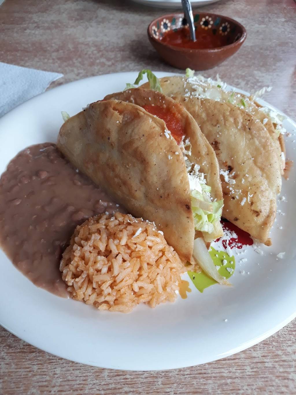 Loncheria La Mision | restaurant | Ensenada, Baja California, Mexico | 016461550395 OR +52 646 155 0395