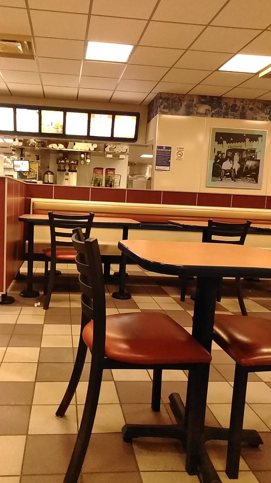 White Castle | restaurant | 1608 E 10th St, Jeffersonville, IN 47130, USA | 8122822692 OR +1 812-282-2692