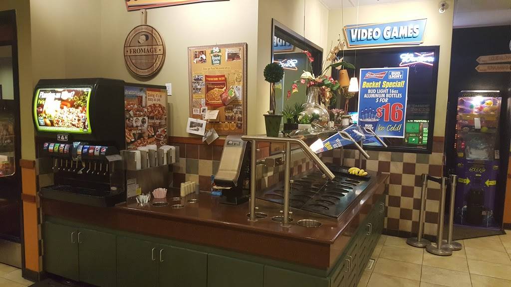 Round Table Pizza | meal delivery | 11617 Cherry Ave, Fontana, CA 92337, USA | 9093573050 OR +1 909-357-3050