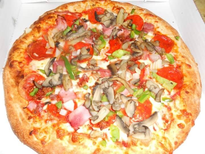 Pizza Connection | restaurant | 1077 Southfield Rd, Lincoln Park, MI 48146, USA | 3133823355 OR +1 313-382-3355