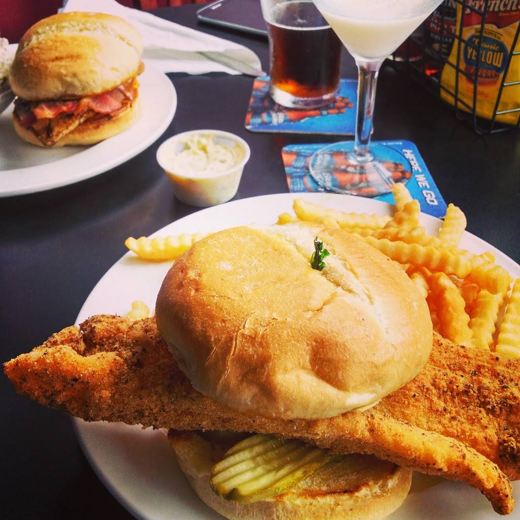 Three Ravens | restaurant | 108 S Charter St, Monticello, IL 61856, USA | 2177623333 OR +1 217-762-3333