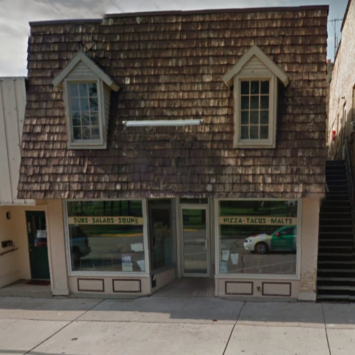 Timber Creek Pizza Co | restaurant | 134 E Lake St, Lake Mills, WI 53551, USA | 9206484277 OR +1 920-648-4277