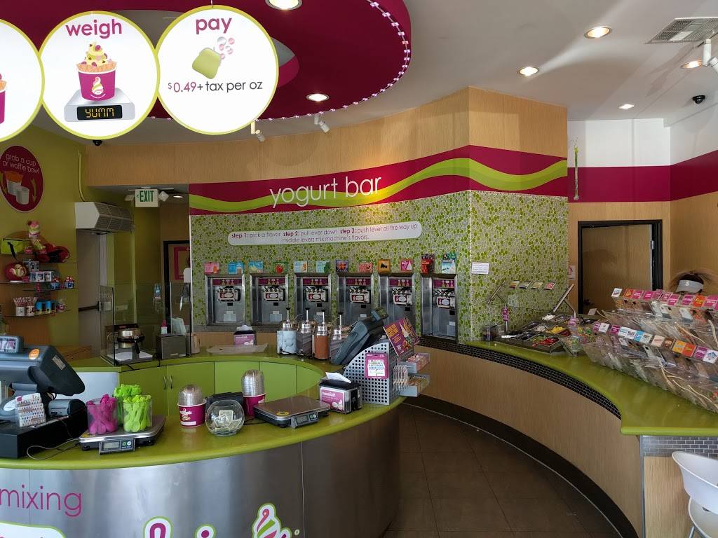 Menchies Frozen Yogurt | bakery | 2515 Artesia Blvd Ste E, Redondo Beach, CA 90278, USA | 3103704888 OR +1 310-370-4888