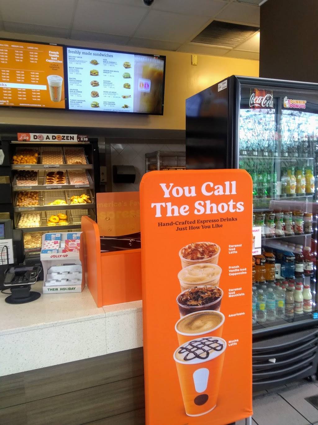 Dunkin | bakery | 2265 Aloma Ave, Winter Park, FL 32792, USA | 4076739100 OR +1 407-673-9100