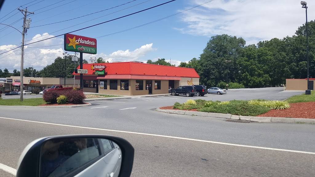 Hardees | restaurant | 2702 N Roan St, Johnson City, TN 37601, USA | 4232828126 OR +1 423-282-8126