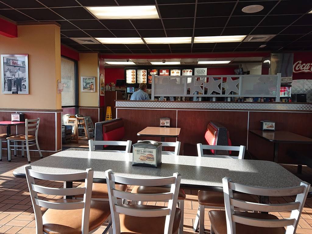 Hardees | restaurant | 607 E Main St, Luray, VA 22835, USA | 5407431500 OR +1 540-743-1500