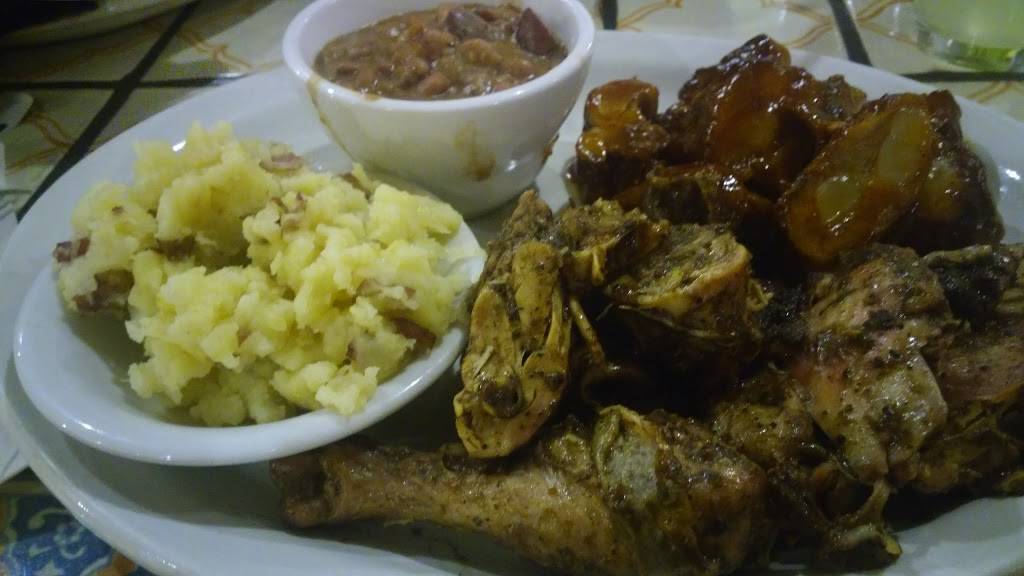 Seasons Restaurant & Catering | restaurant | 7219 Taft St, Merrillville, IN 46410, USA | 2197564663 OR +1 219-756-4663