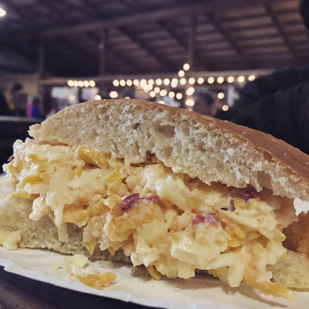 Esters Farm Cafe & Catering | restaurant | 10 Park City-Bon Ayr Rd, Park City, KY 42160, USA | 2706784094 OR +1 270-678-4094