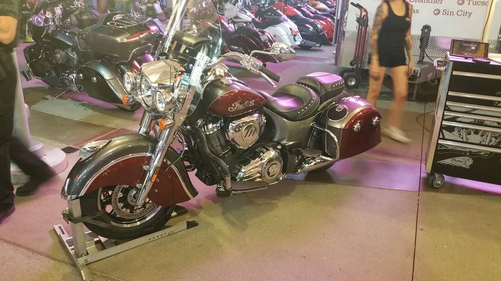 McFaddens Restaurant and Saloon | restaurant | 9425 W Coyotes Blvd, Glendale, AZ 85305, USA | 6238720022 OR +1 623-872-0022