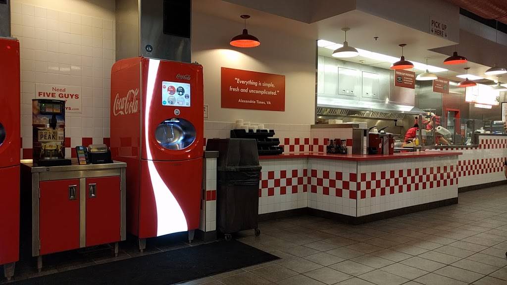 Five Guys | meal takeaway | 9620 S Ridgeland Ave, Chicago Ridge, IL 60415, USA | 7083460380 OR +1 708-346-0380