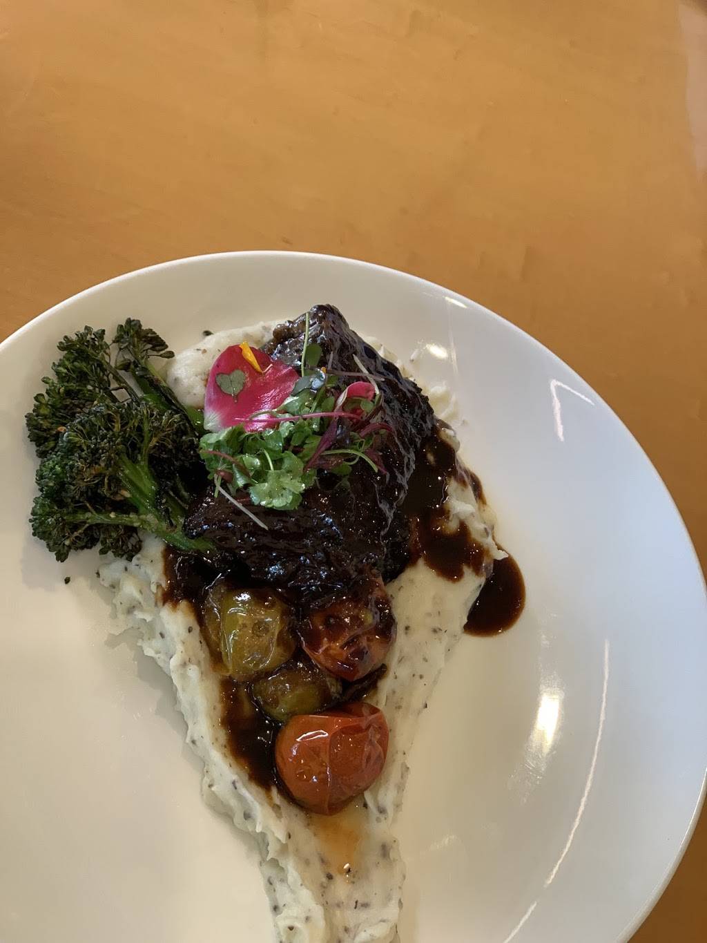 New Leaf Restaurant | restaurant | 401 K St, San Diego, CA 92101, USA | 6192314040 OR +1 619-231-4040