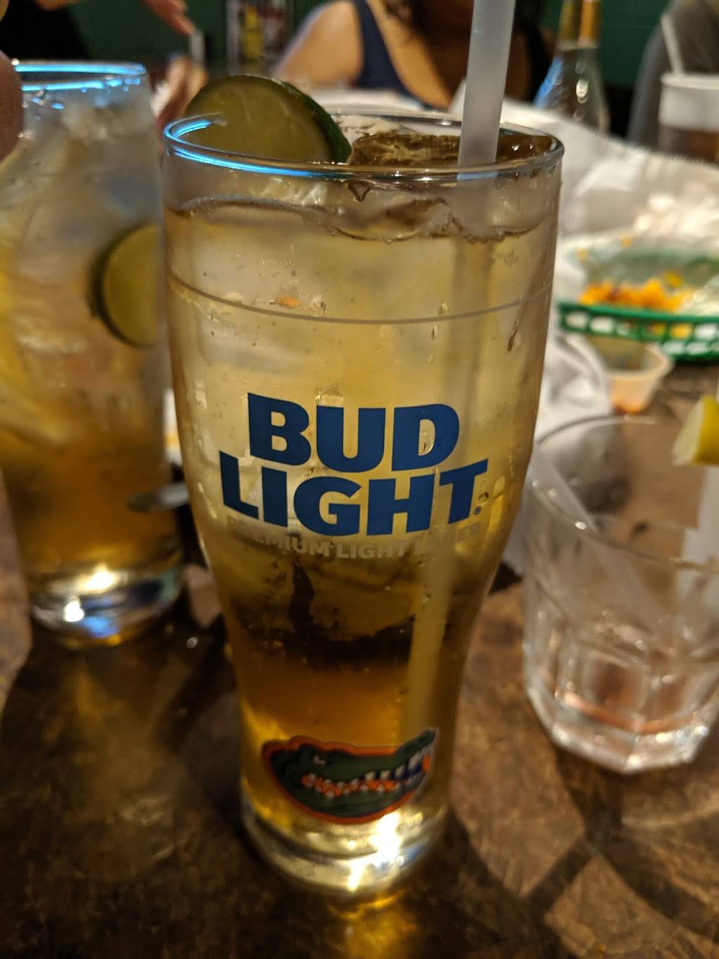 Mothers Pub & Grill | restaurant | 1017 W University Ave, Gainesville, FL 32601, USA | 3523788135 OR +1 352-378-8135