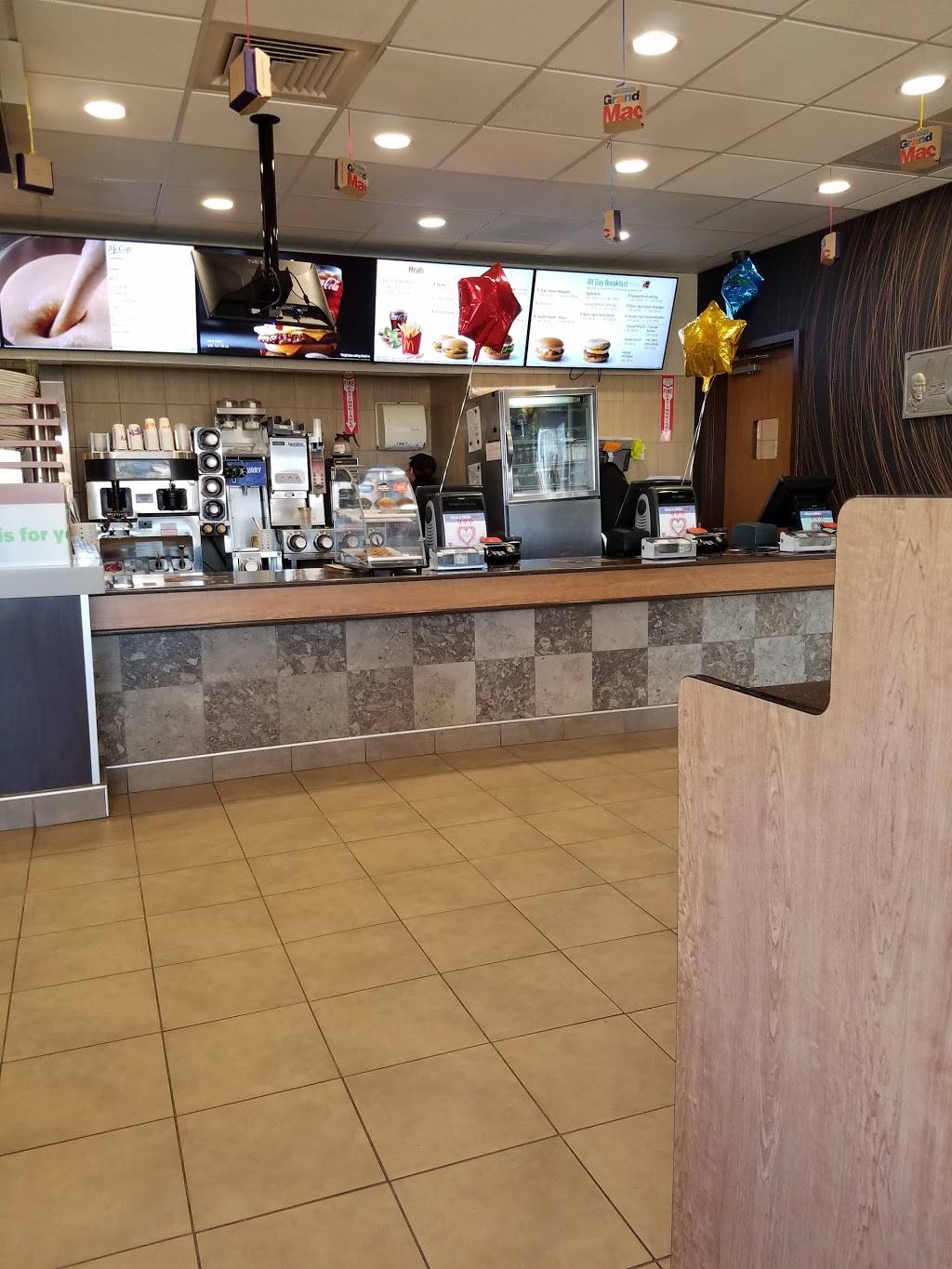 McDonalds | cafe | 1150 Main St, Antioch, IL 60002, USA | 8473953200 OR +1 847-395-3200