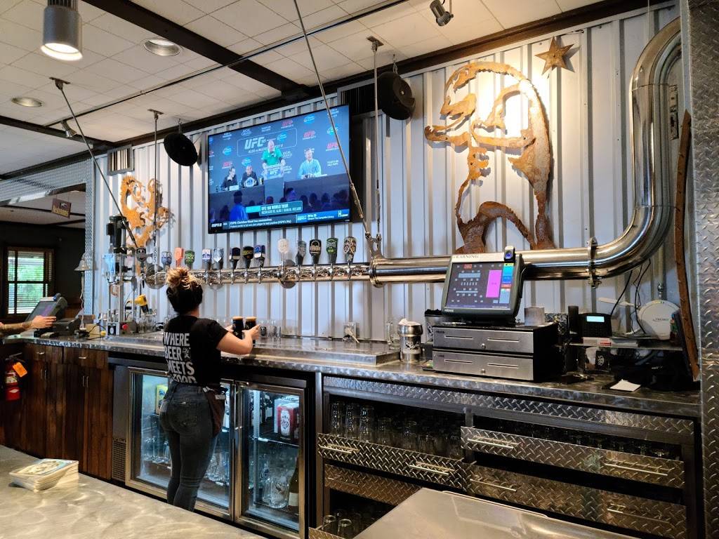 Firestone Walker Brewing Company | restaurant | 620 McMurray Rd, Buellton, CA 93427, USA | 8056974777 OR +1 805-697-4777