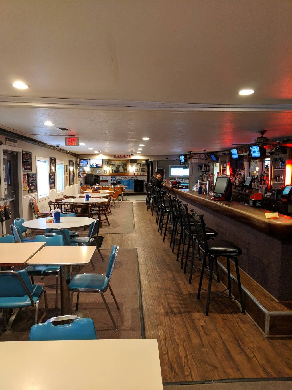 Bow Tie Tavern | restaurant | 8388 Alpine Ave NW, Sparta, MI 49345, USA | 6168870865 OR +1 616-887-0865