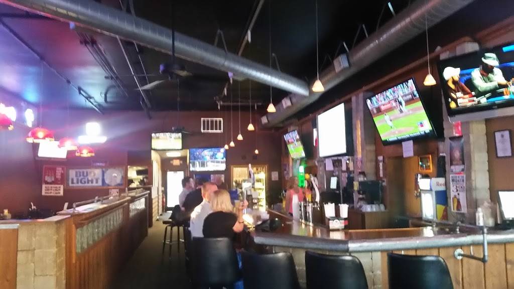 Parkside Grill & Lounge | restaurant | 2307 5th Ave, Moline, IL 61265, USA | 3092770830 OR +1 309-277-0830