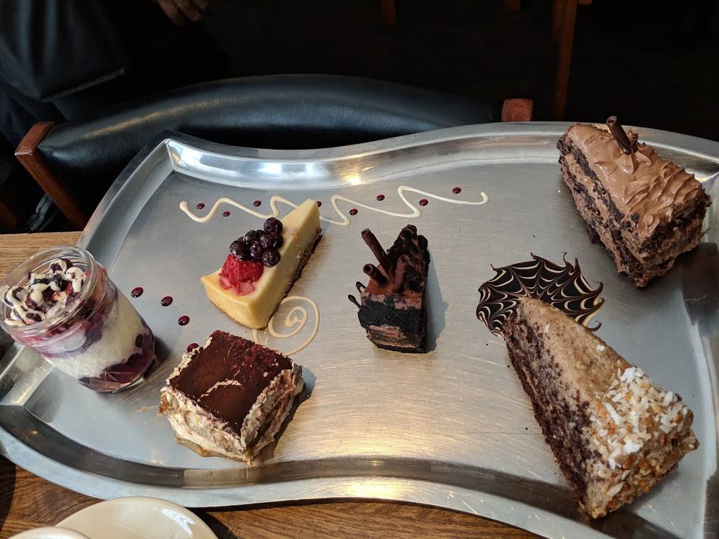 Upstairs Restaurant | restaurant | 4500 Mahoning Ave, Youngstown, OH 44515, USA | 3307935577 OR +1 330-793-5577